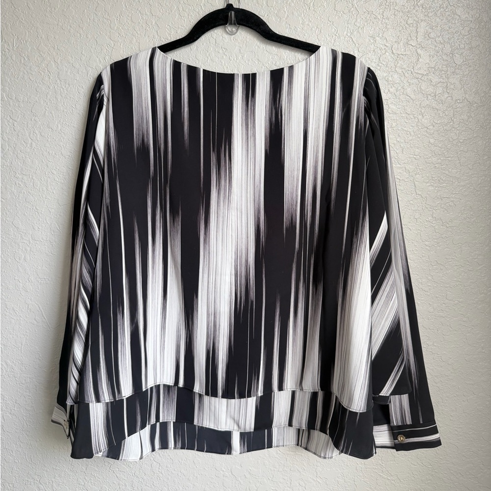 Chico's Black Label Black White Gray Vertical Stripe Layered Blouse size 2